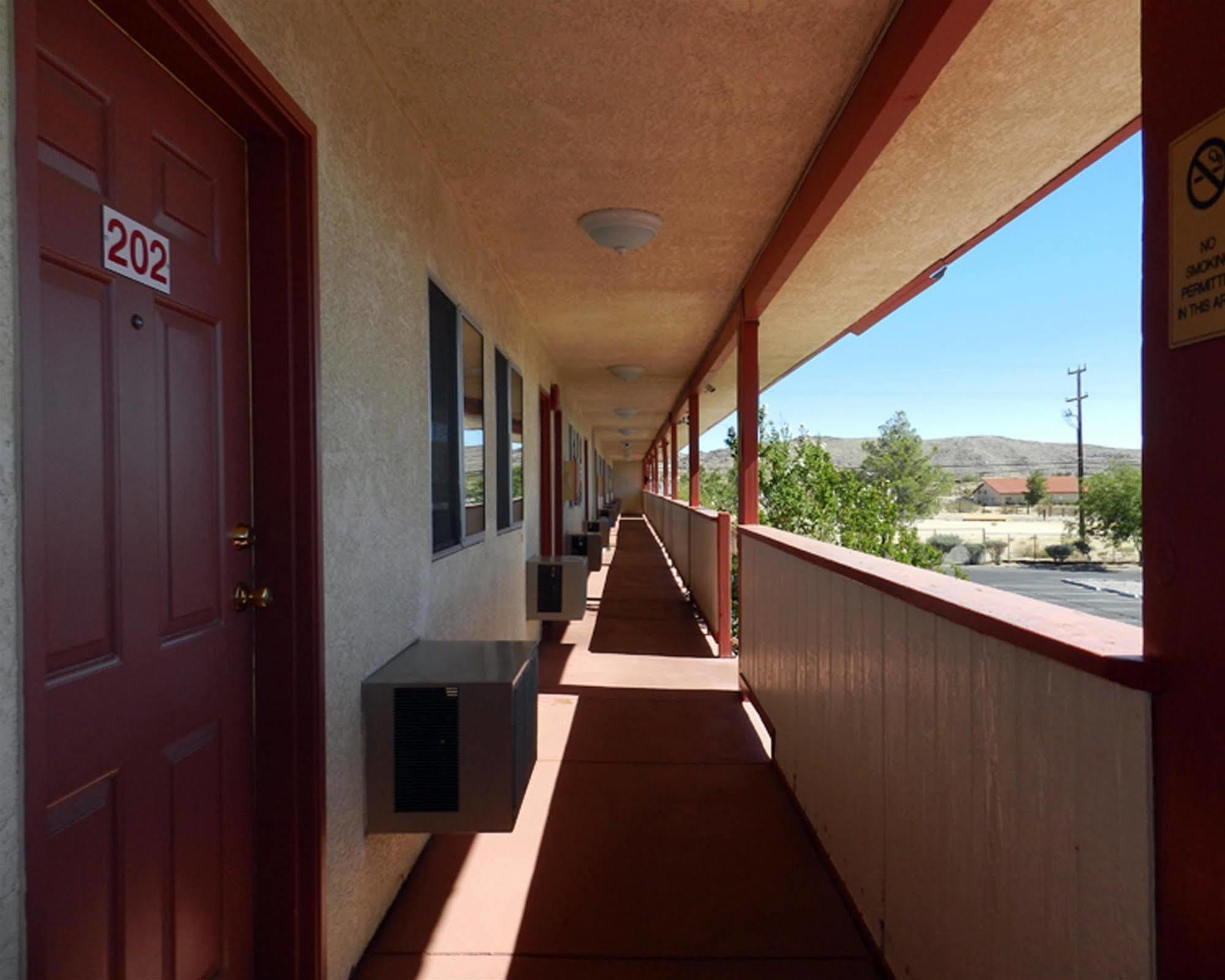 High Desert Motel Joshua Tree National Park (Adults Only) Esterno foto